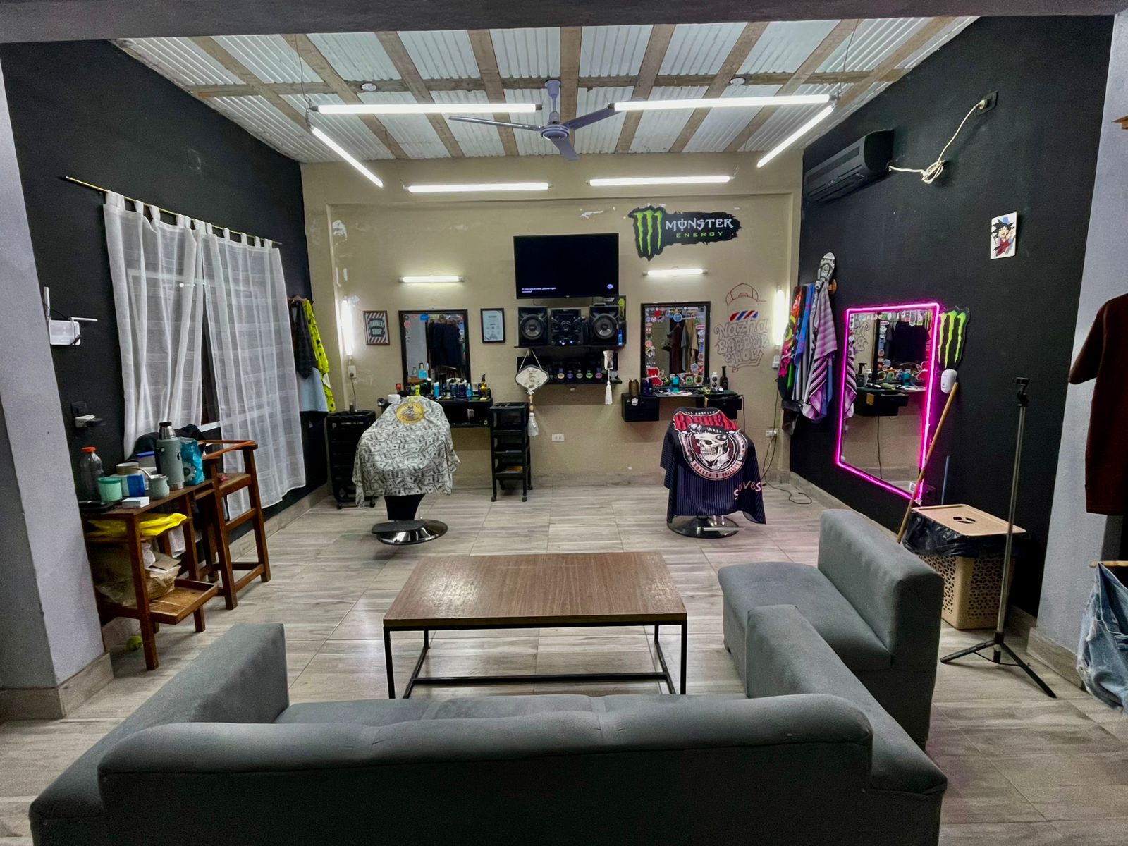Interior de la Barbería